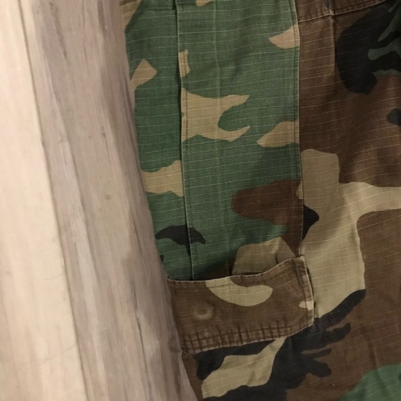 Real Army Camouflage Fatigues - Picture 7 of 14